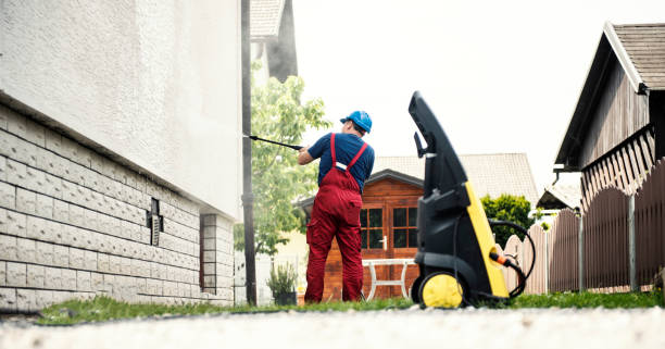 Best Animal Enclosure Cleaning  in Elberta, AL